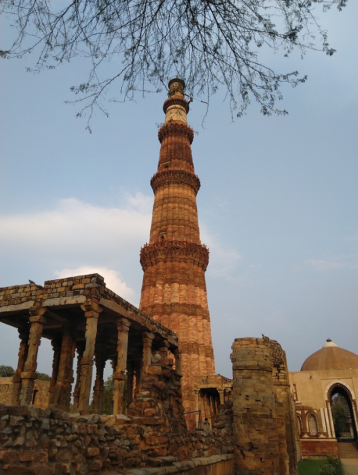 Qutub Minar and complex